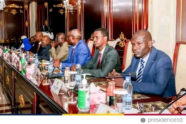 Premier Conseil des ministres sous la 5ème République dirigé par le Président Mahamat Idriss Deby Itno