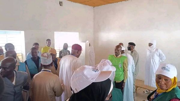 Élection présidentielle: Le gouverneur de la Province du Ouaddaï, Bachar Ali Souleymane a accompli son devoir civique